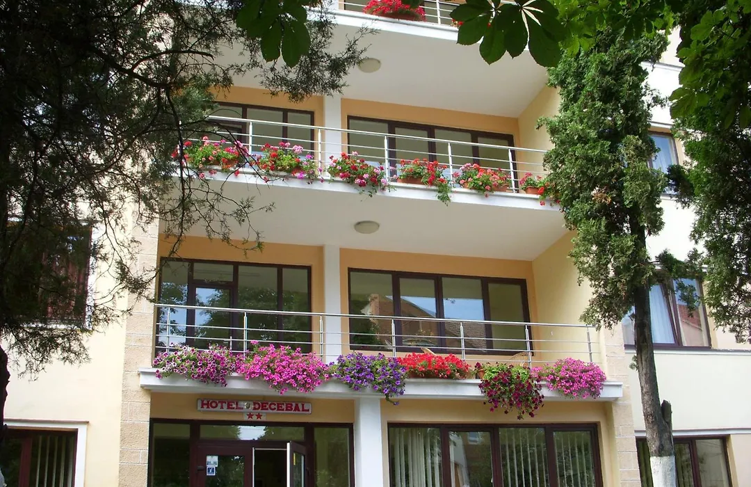 Hotel Decebal-1